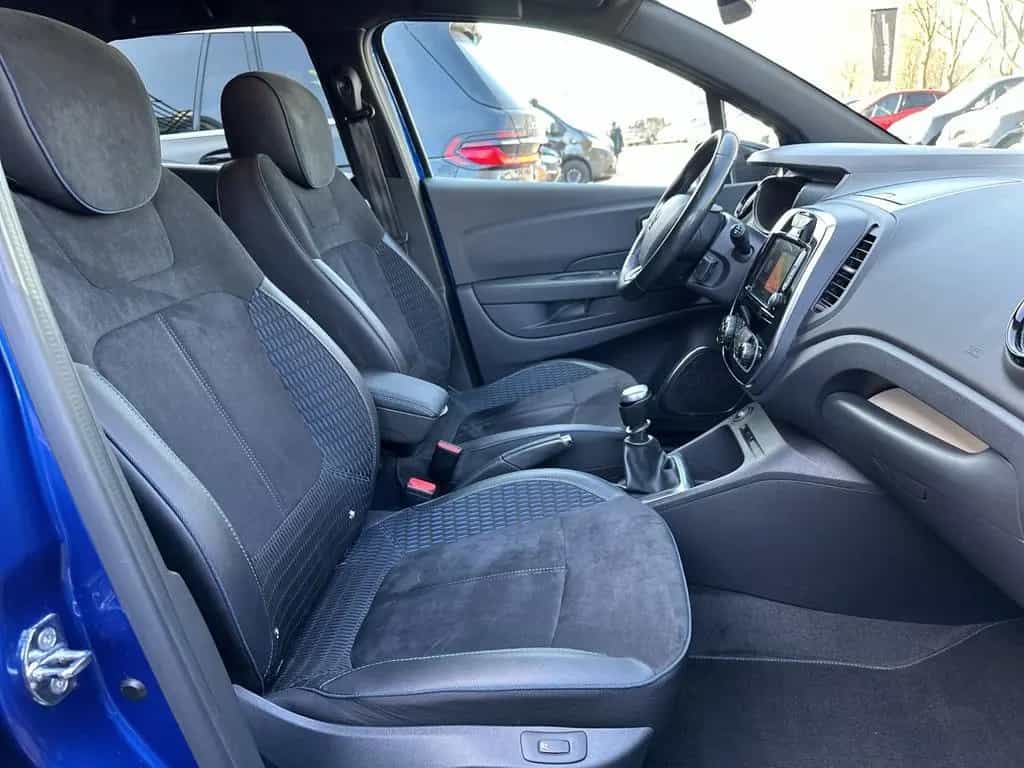 Renault Captur Version S TCe 150 Scheckheft Navi Kamera 08/2019-photo-9