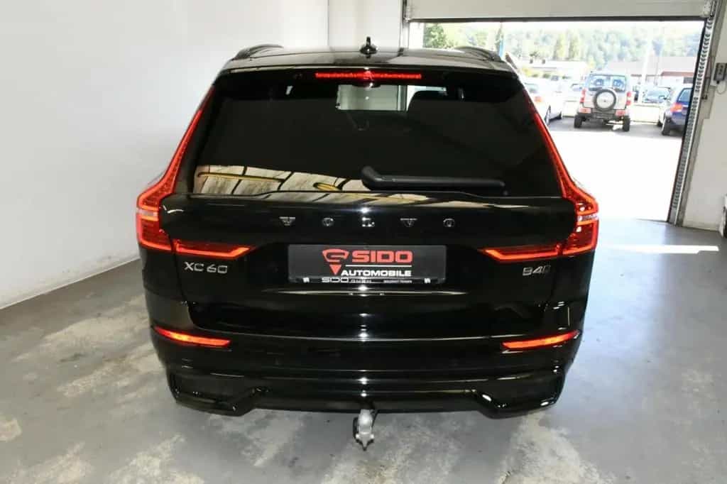 Volvo XC60 AWD Plus Dark ACC*H&K*AHK*BLIS*CAM*NAV* 03/2023-photo-6
