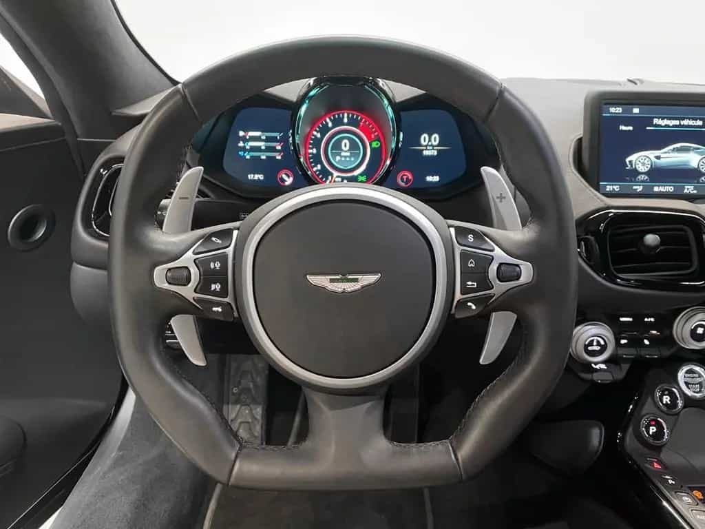 Aston Martin V8 Vantage Coupe | Aston Martin Brussels 01/2019-photo-13
