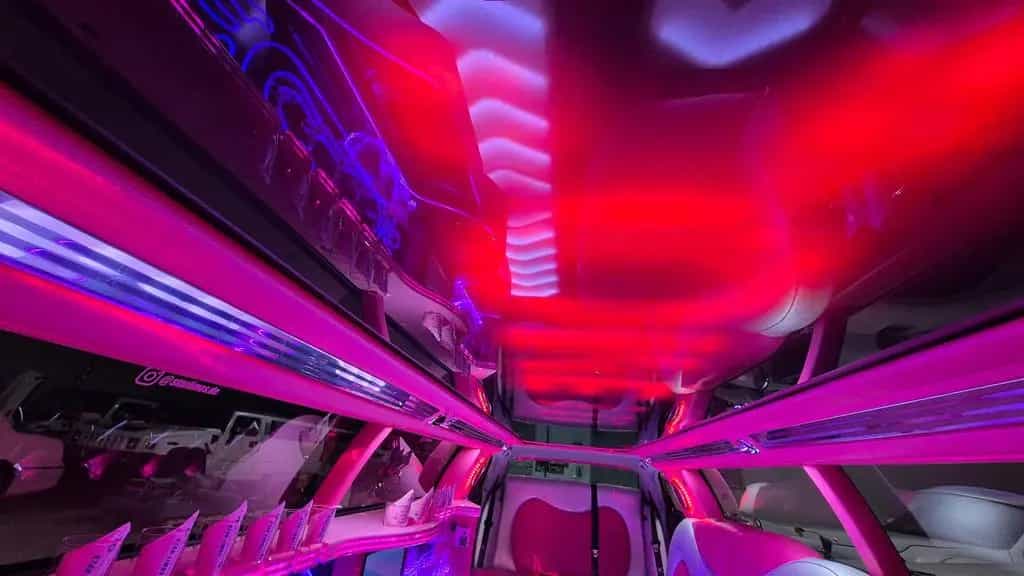 Chrysler 300C 3.0 CRD pink Stretchlimousine rosa Stretch 07/2007-photo-2