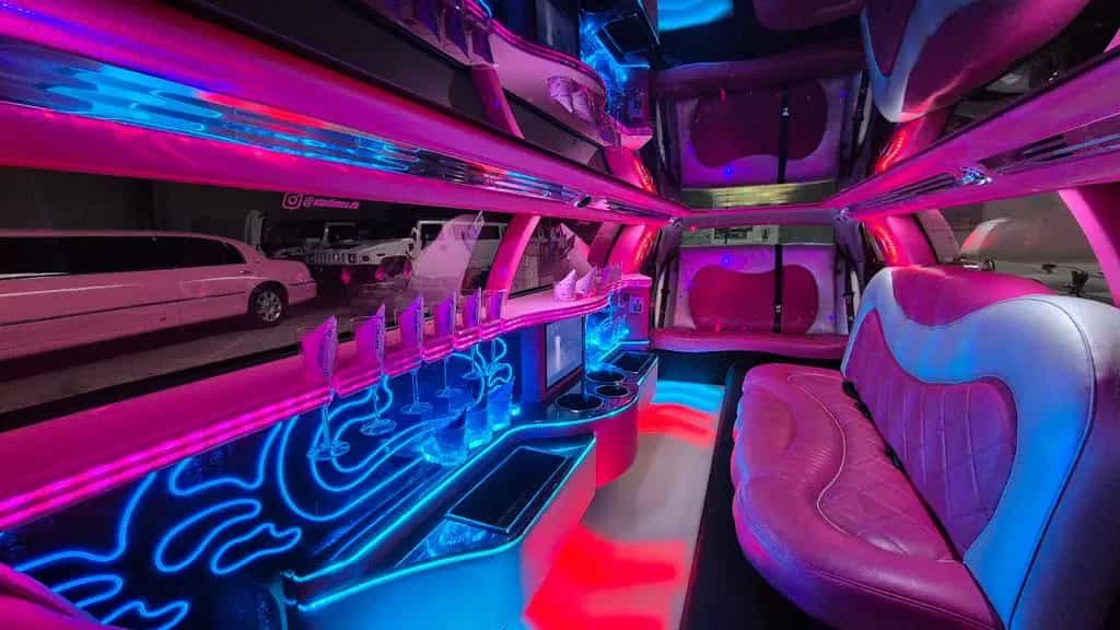 Chrysler 300C 3.0 CRD pink Stretchlimousine rosa Stretch 07/2007-photo-3
