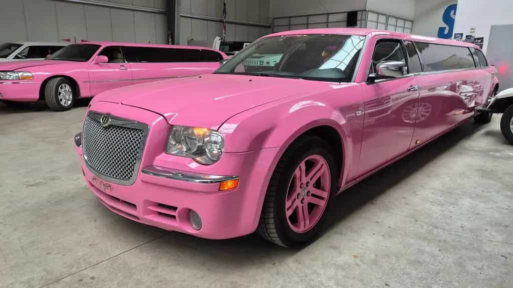 Chrysler 300C 3.0 CRD pink Stretchlimousine rosa Stretch 07/2007-photo-6