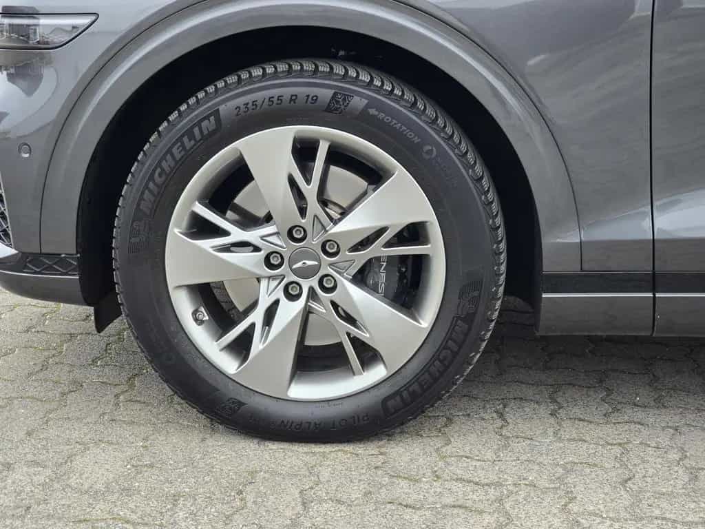 Genesis GV70 (JK1) Sport 4WD 09/2021-photo-21