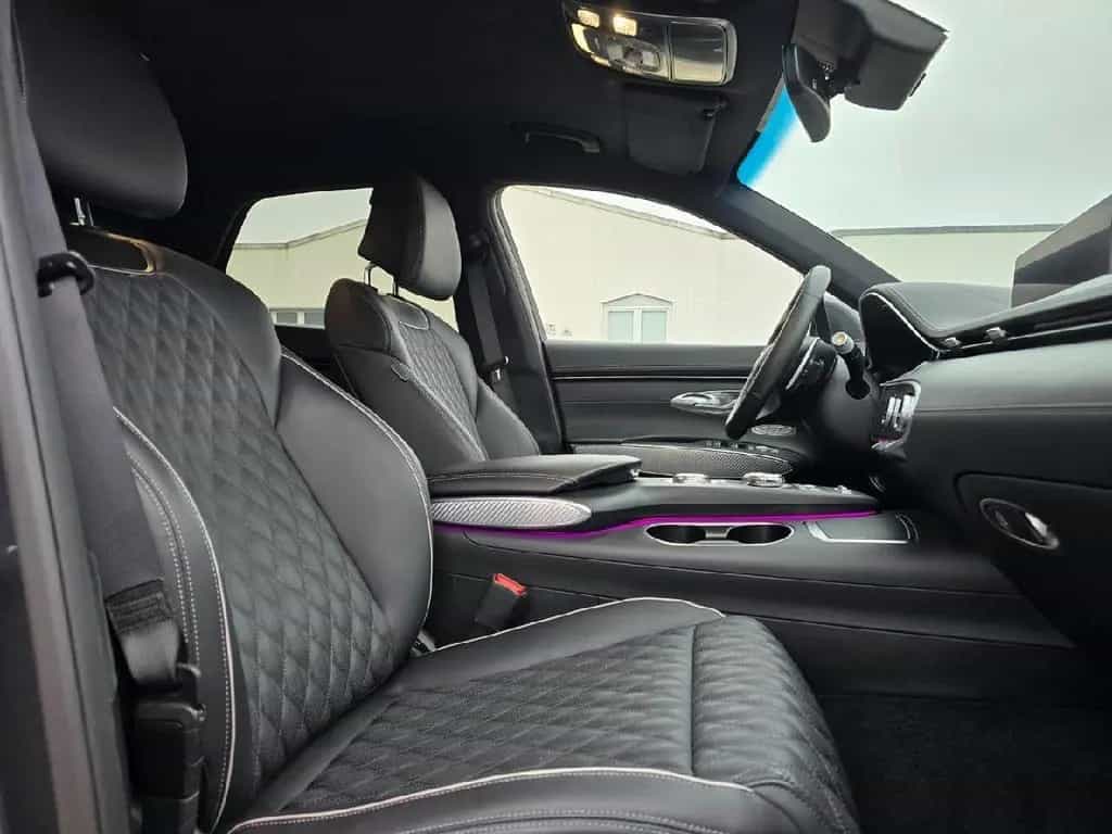 Genesis GV70 (JK1) Sport 4WD 09/2021-photo-3