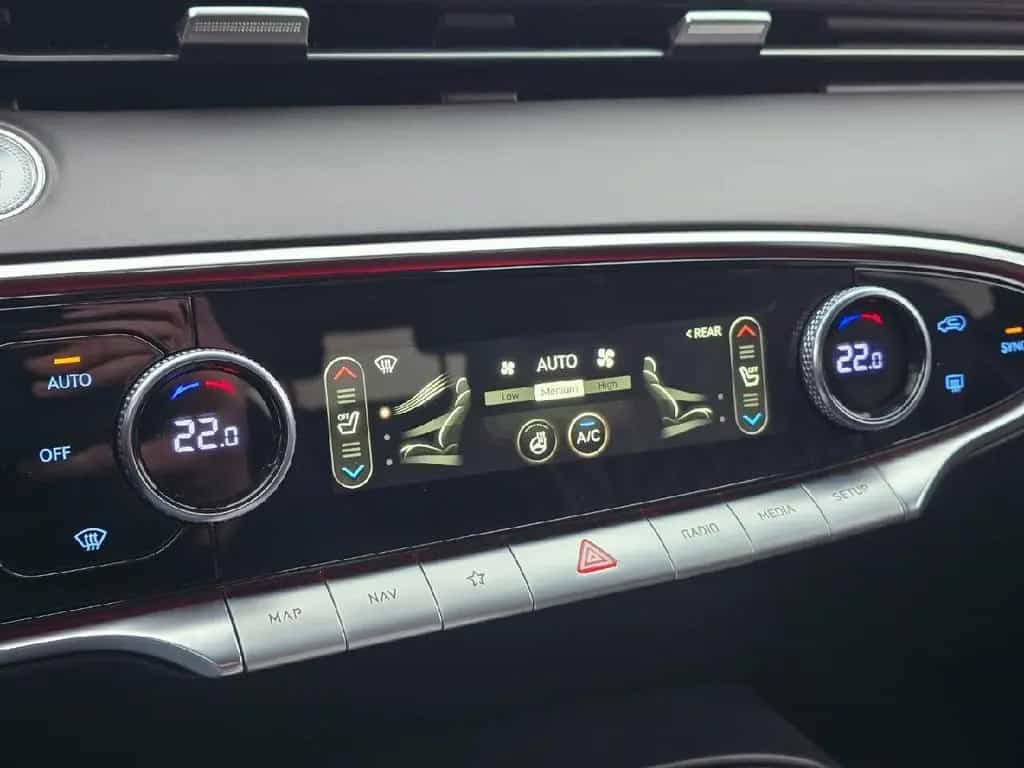 Genesis GV70 (JK1) Sport 4WD 09/2021-photo-9