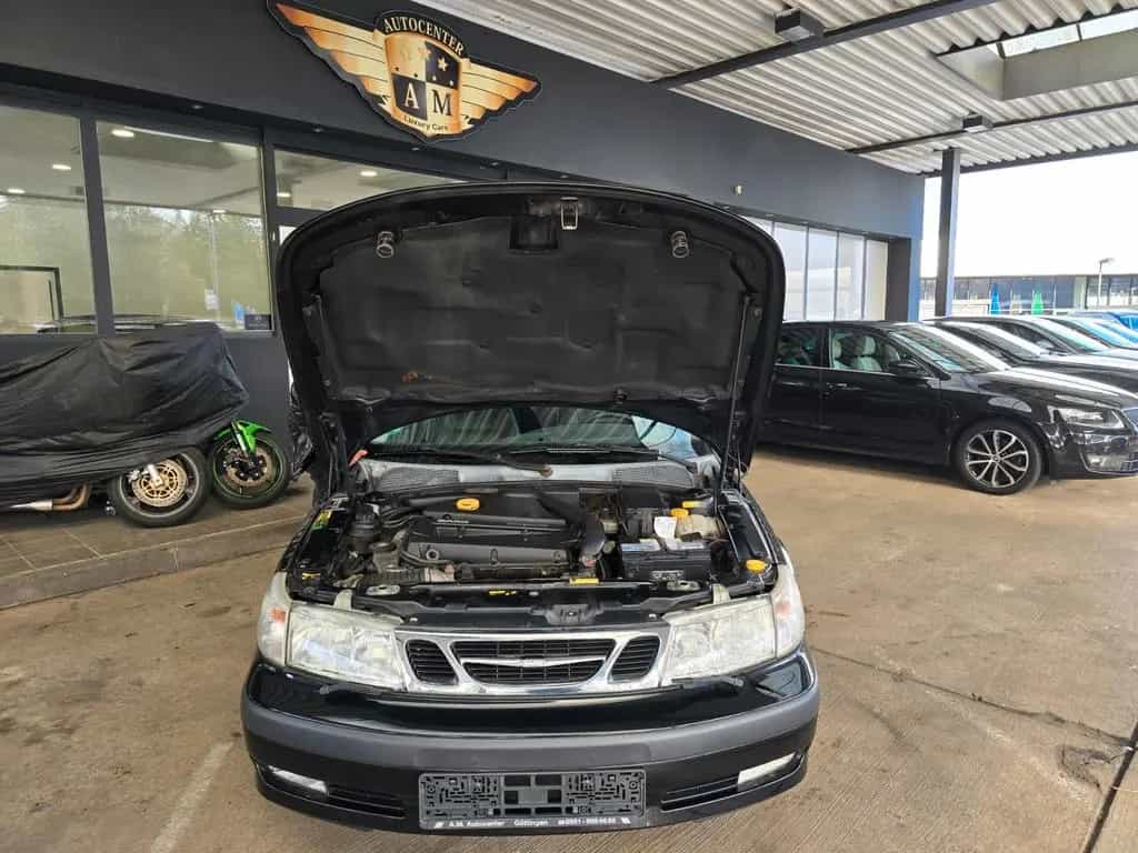 Saab 9-5 2.0t SE Sport Edition Kombi LEDER/SZH/AW/AHK 08/2000-photo-23