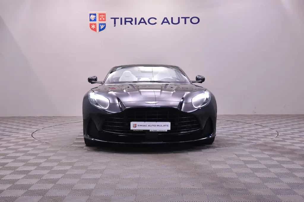 Aston Martin DB 12 Volante 01/2024-photo-5