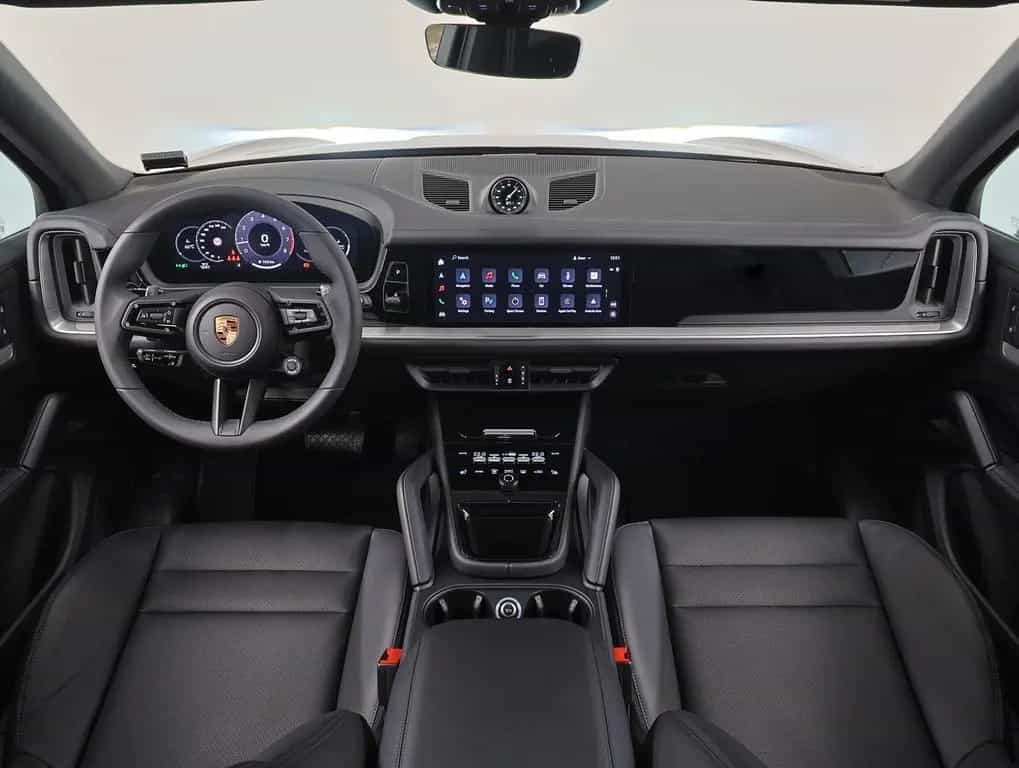 Porsche Cayenne 12/2024-photo-13