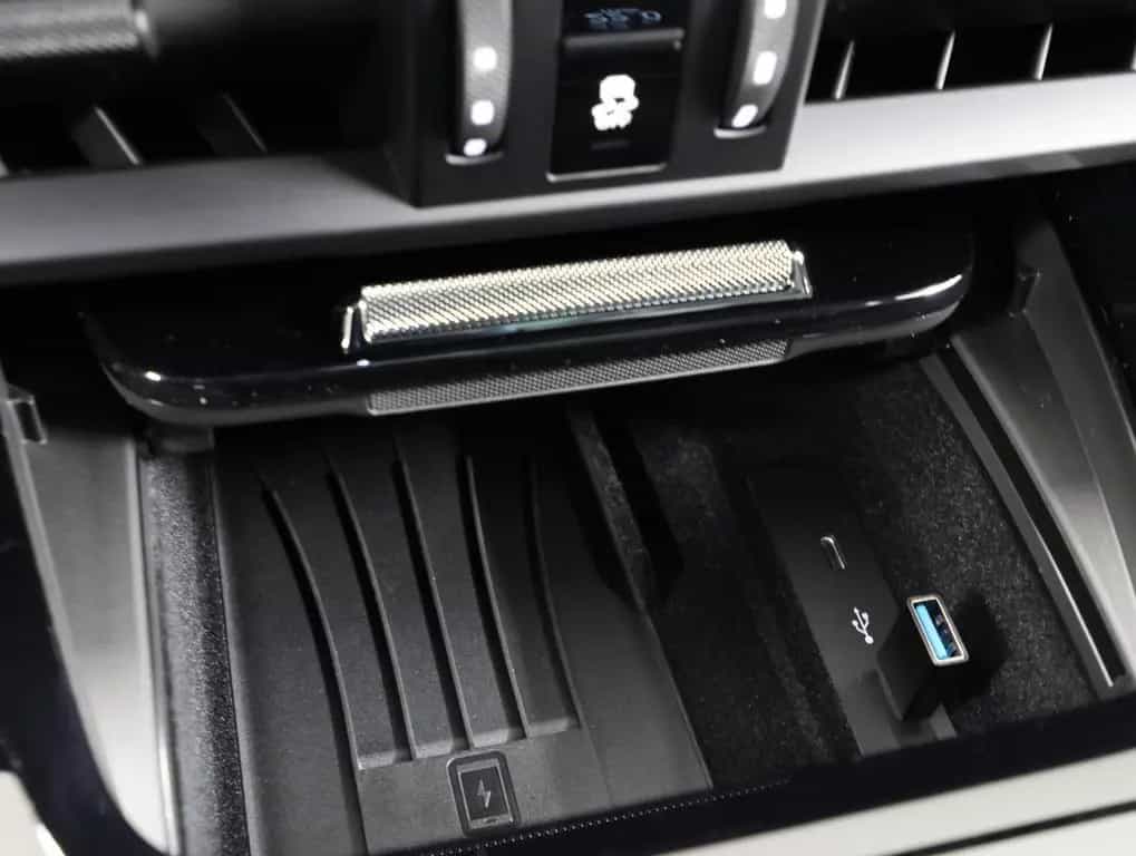 Porsche Cayenne 12/2024-photo-17