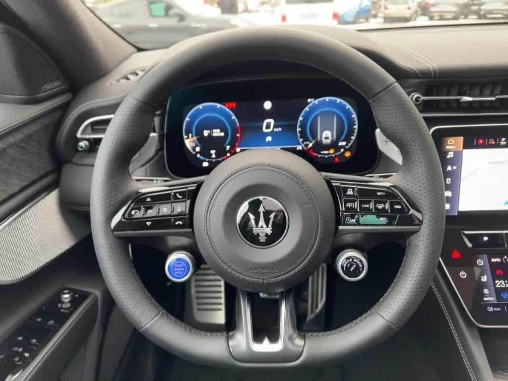Maserati Grecale Modena MY25 330PS AWD - PANO - 360°- 21 05/2025-photo-8