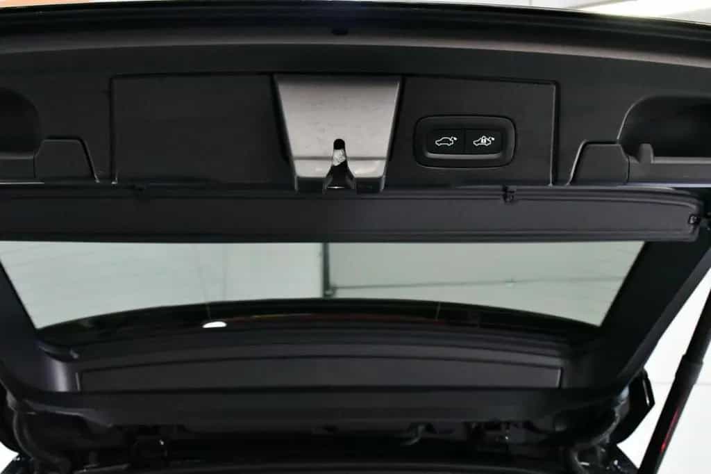 Volvo XC60 B4 D AWD Plus Dark ACC*H&K*360CAM*NAV*BLIS* 02/2024-photo-22