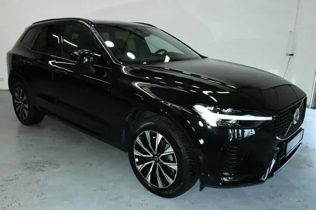 Volvo XC60 B4 D AWD Plus Dark ACC*H&K*360CAM*NAV*BLIS* 02/2024-photo-3