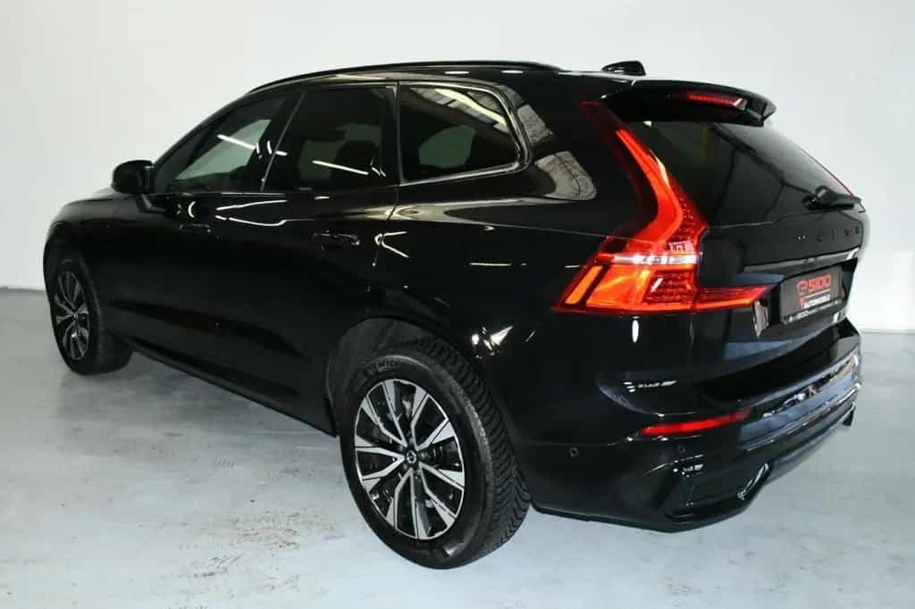 Volvo XC60 B4 D AWD Plus Dark ACC*H&K*360CAM*NAV*BLIS* 02/2024-photo-7