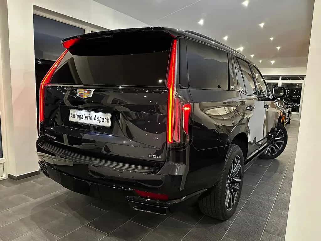 Cadillac Escalade Platinum|EU-Navi|AHK|RearSeatEnt. null-photo-3
