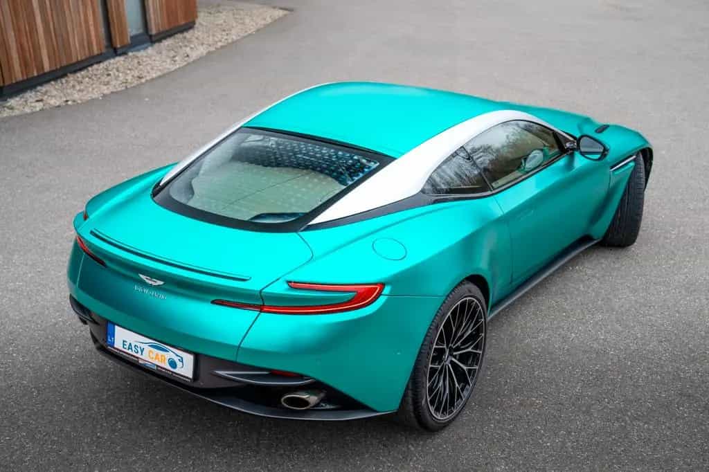 Aston Martin DB11 4.0 V8 02/2021-photo-2