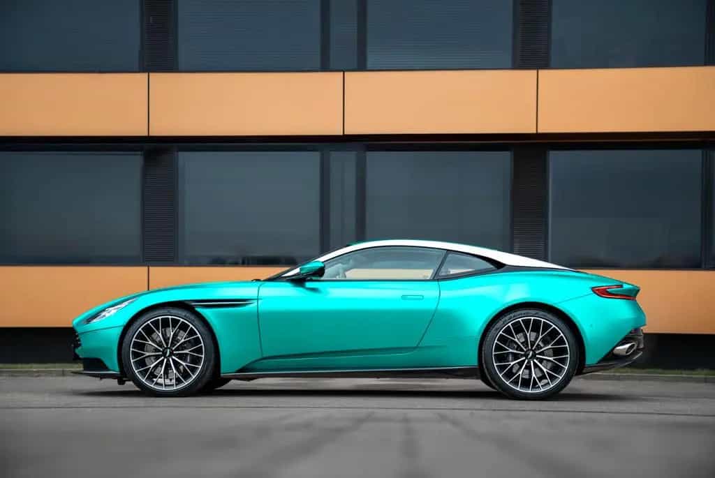 Aston Martin DB11 4.0 V8 02/2021-photo-3
