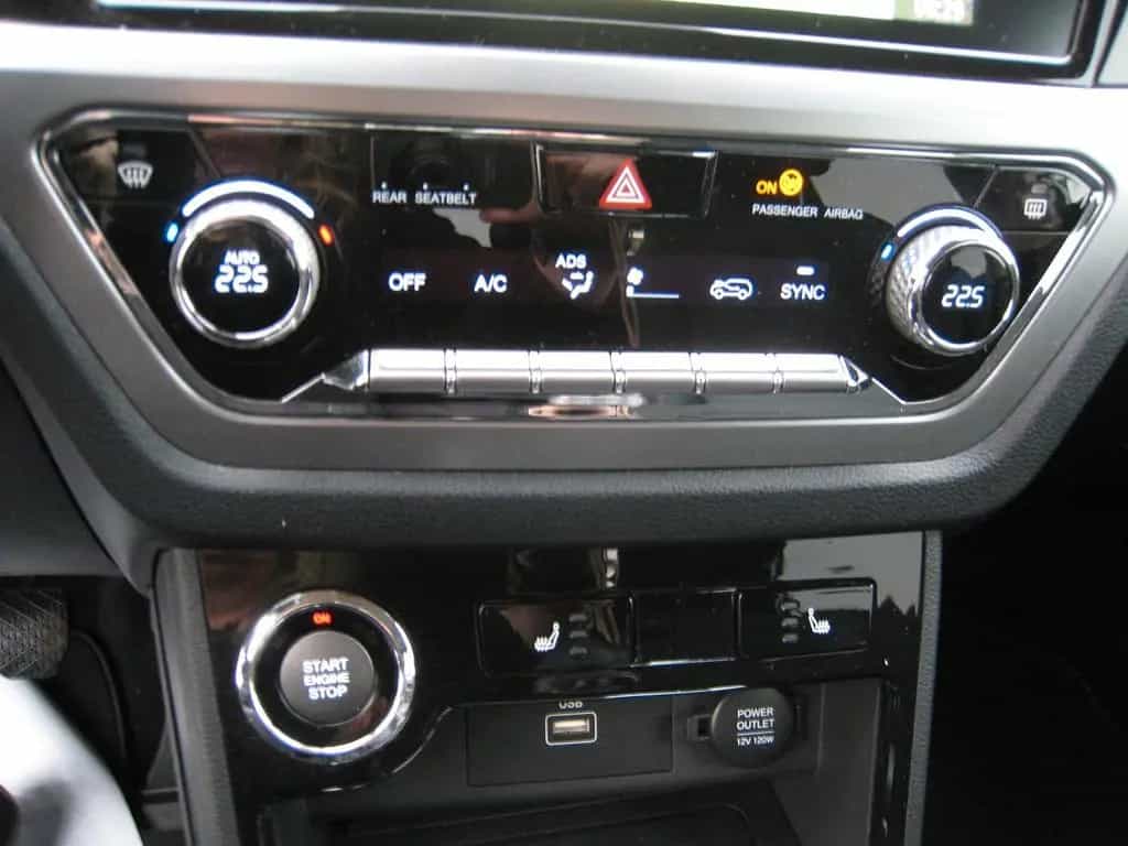 Ssangyong Korando 1.5 T-GDI Benzin Ruby 2WD *Navi*WR* 11/2022-photo-15