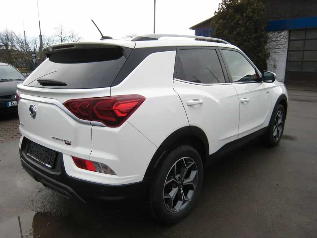 Ssangyong Korando 1.5 T-GDI Benzin Ruby 2WD *Navi*WR* 11/2022-photo-3