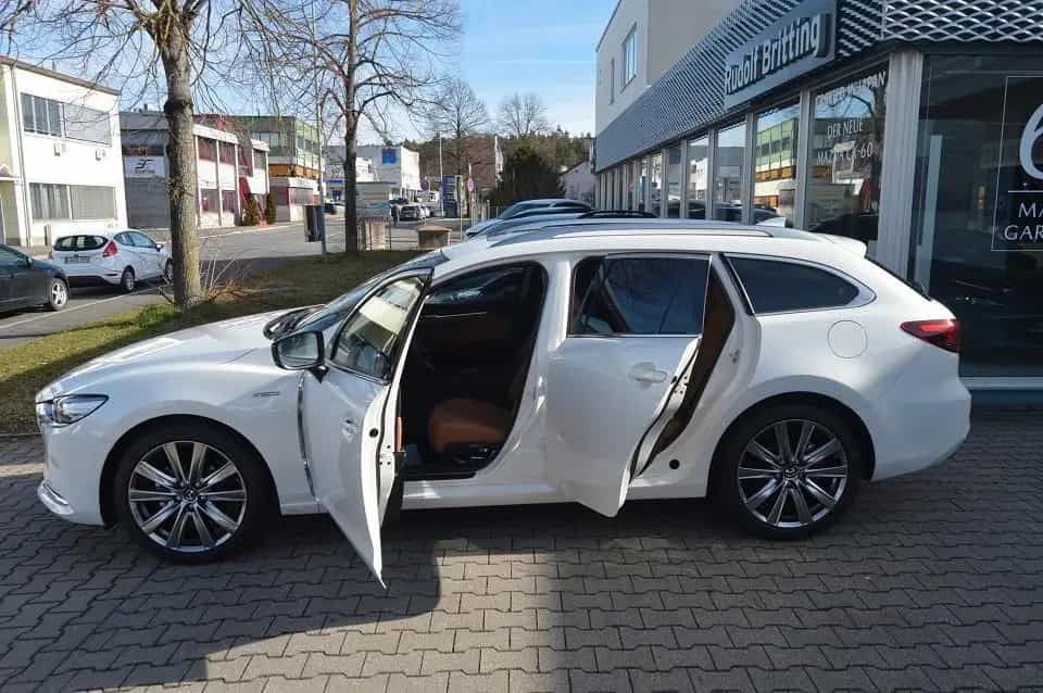 Mazda 6 SKYACTIV-Benzin 194PS 6AG 20THANNIVERSARY 03/2023-photo-13