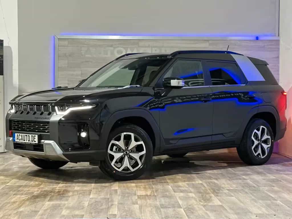 Ssangyong Torres Quartz 1,5P 6AT 2WD*VollLED*18"LM*Leder* 11/2024-photo-0