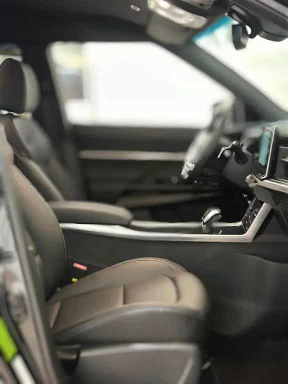 Ssangyong Torres Quartz 1,5P 6AT 2WD*VollLED*18"LM*Leder* 11/2024-photo-14