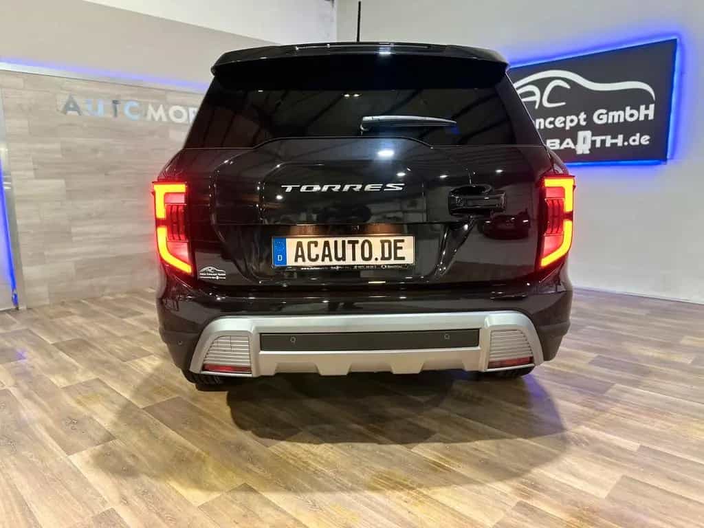 Ssangyong Torres Quartz 1,5P 6AT 2WD*VollLED*18"LM*Leder* 11/2024-photo-6