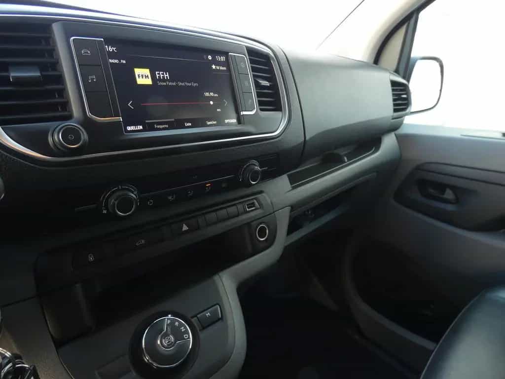 Opel Vivaro Edition L Automatik *KLIMA*DACHTRÄGER* 07/2021-photo-35