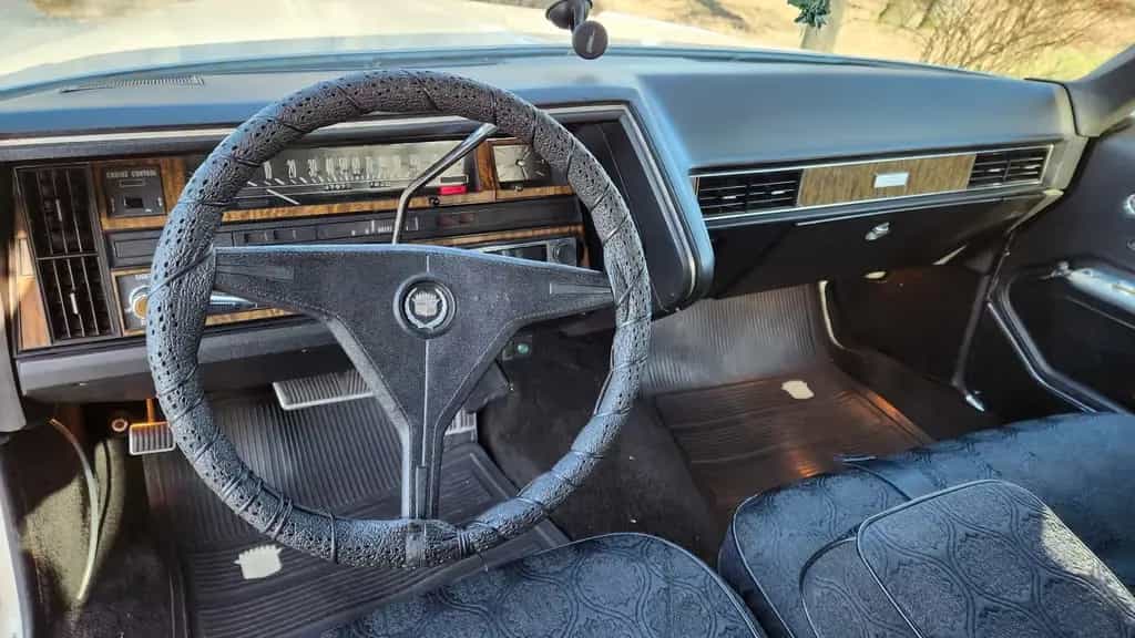 Cadillac Fleetwood Brougham 07/1970-photo-8