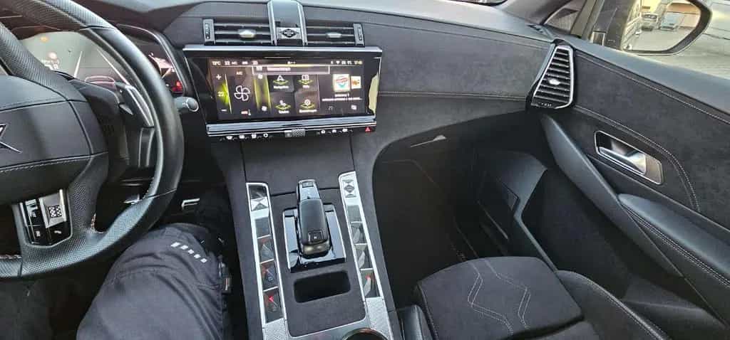 DS Automobiles DS7 (Crossback) 04/2023-photo-13