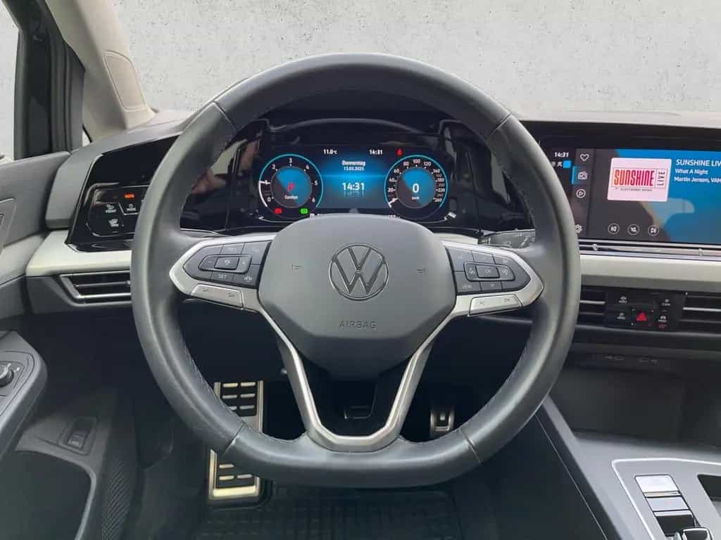 Volkswagen Golf VIII Var. 2.0 TDI DSG Move, AHK, LED Matrix 10/2023-photo-14