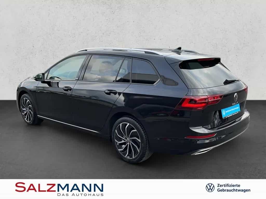 Volkswagen Golf VIII Var. 2.0 TDI DSG Move, AHK, LED Matrix 10/2023-photo-2