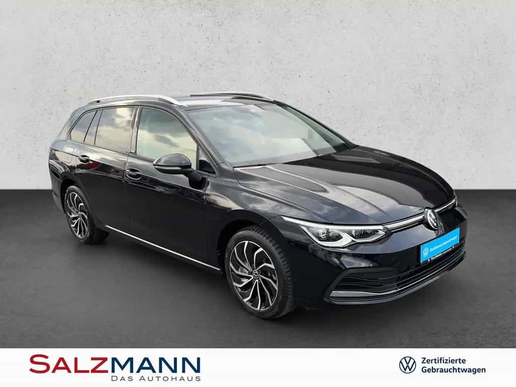 Volkswagen Golf VIII Var. 2.0 TDI DSG Move, AHK, LED Matrix 10/2023-photo-6