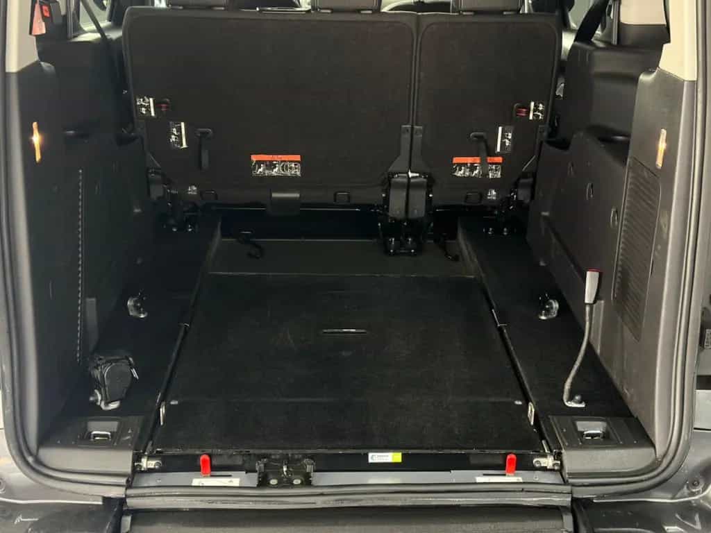 Ford Grand Tourneo Titanium Behindertengerecht-Rampe 03/2018-photo-13