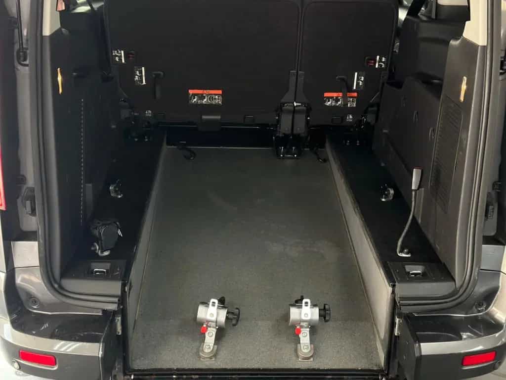 Ford Grand Tourneo Titanium Behindertengerecht-Rampe 03/2018-photo-14