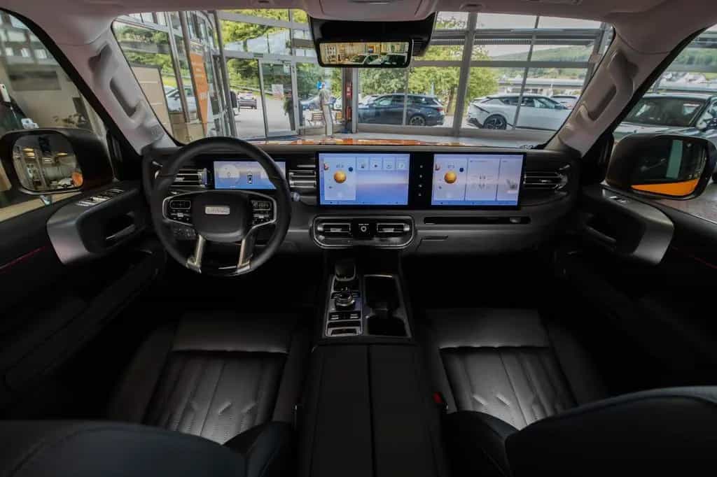 BAIC BJ40 4WD , Pano Klimaauto 360-Kamera USB 03/2026-photo-18