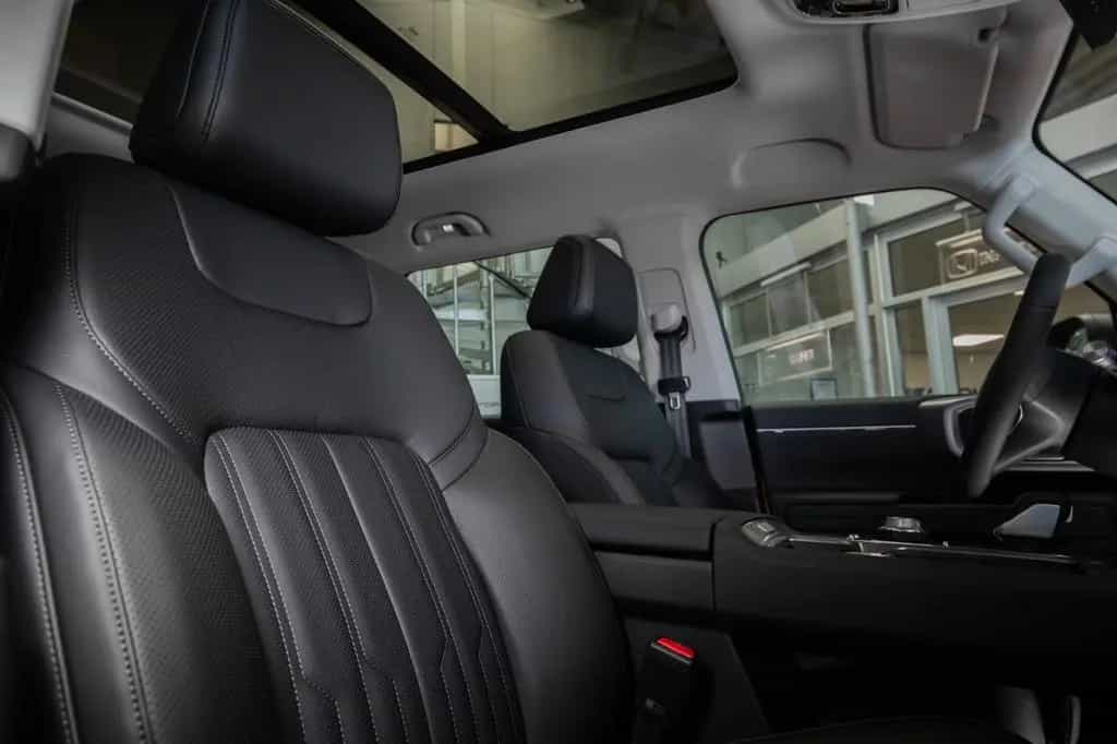 BAIC BJ40 4WD , Pano Klimaauto 360-Kamera USB 03/2026-photo-21