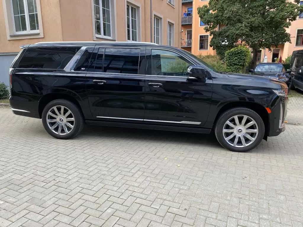 Cadillac Escalade ESV 4WD V8 Premium Platinum 09/2022-photo-1