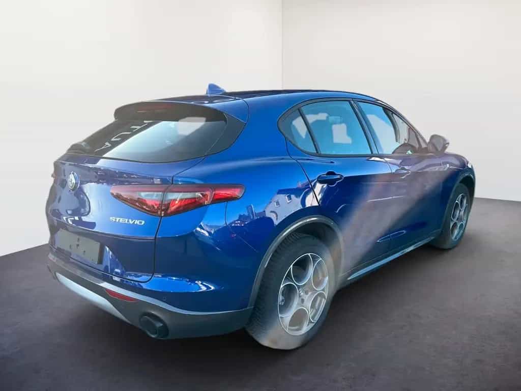 Alfa Romeo Stelvio TI 2.0 AT8 16V 280 PS AT8 Q4 NAVI/ASSIST 05/2023-photo-2