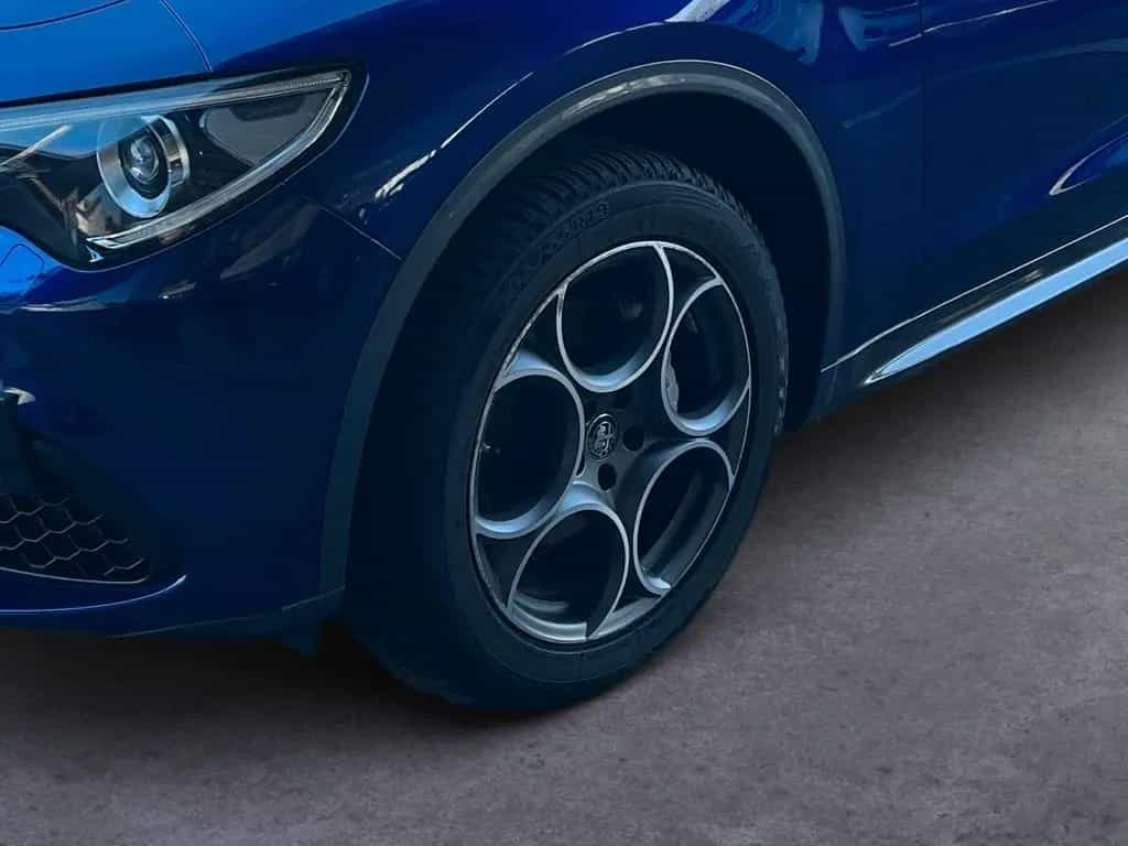 Alfa Romeo Stelvio TI 2.0 AT8 16V 280 PS AT8 Q4 NAVI/ASSIST 05/2023-photo-5