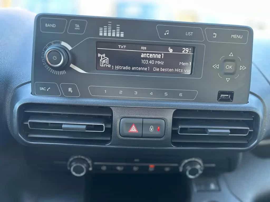 Citroën Berlingo *Klima*TÜV Neu*Ganzjahr*Zahnriemen Neu* 07/2019-photo-9
