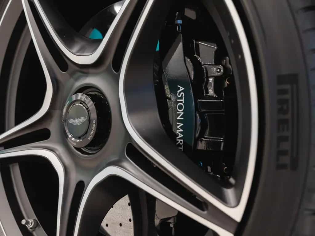 Aston Martin V12 Speedster DBR1 Pack 12/2021-photo-9