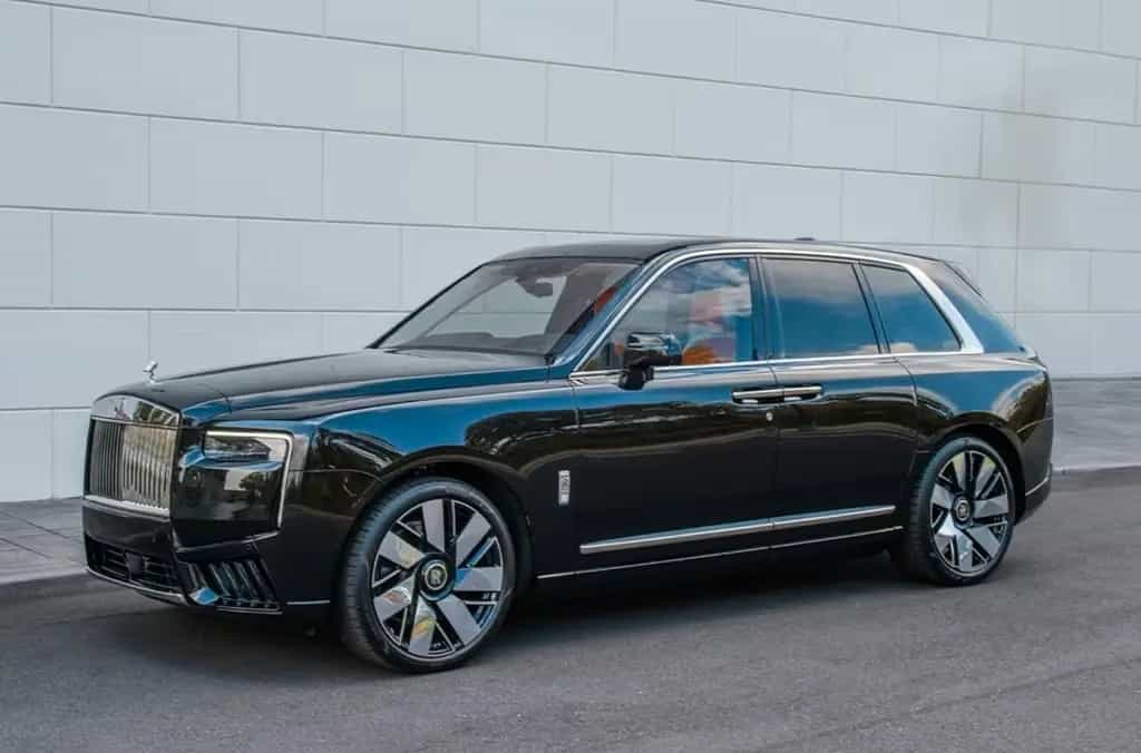 Rolls-Royce Cullinan II BLACK/MANDARIN 5-SEATS FULLL !.2025! null-photo-2