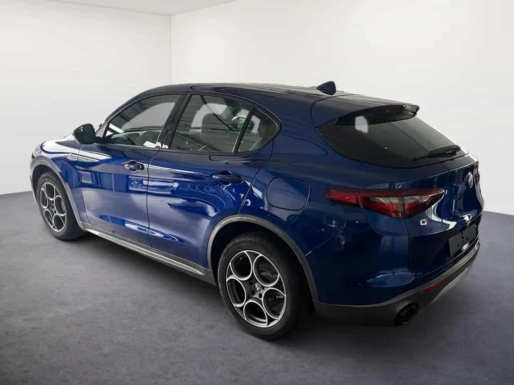 Alfa Romeo Stelvio TI 2.0 AT8 16V 280 PS AT8 Q4 NAVI/ASSIST 05/2023-photo-3
