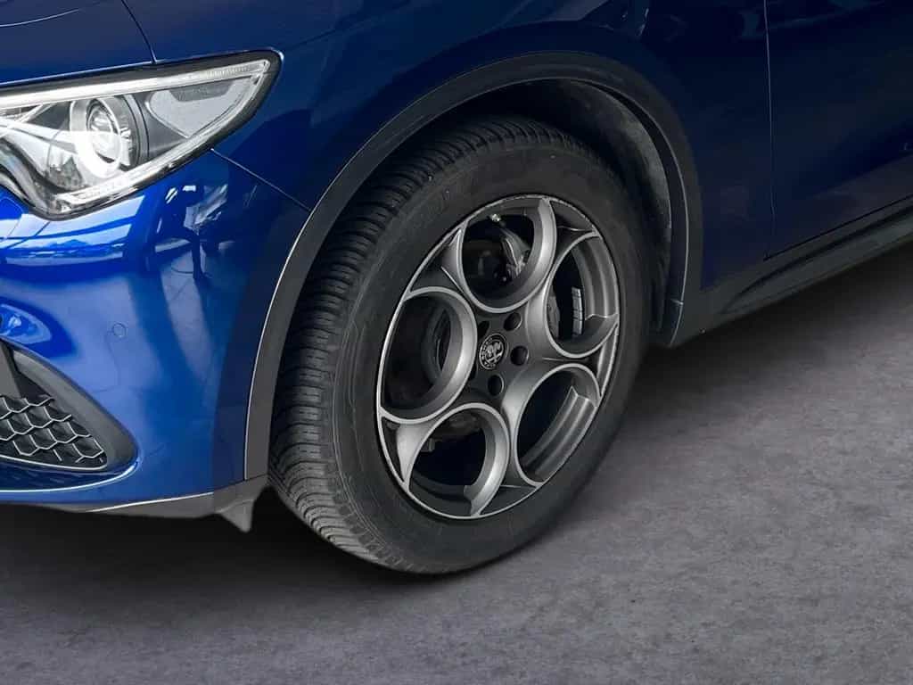 Alfa Romeo Stelvio TI 2.0 AT8 16V 280 PS AT8 Q4 NAVI/ASSIST 05/2023-photo-5