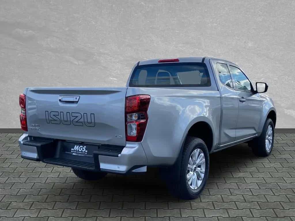 Isuzu D-Max Space Cab LS 4x4 #SHZ #KAMERA #PDC #SPERRD null-photo-2