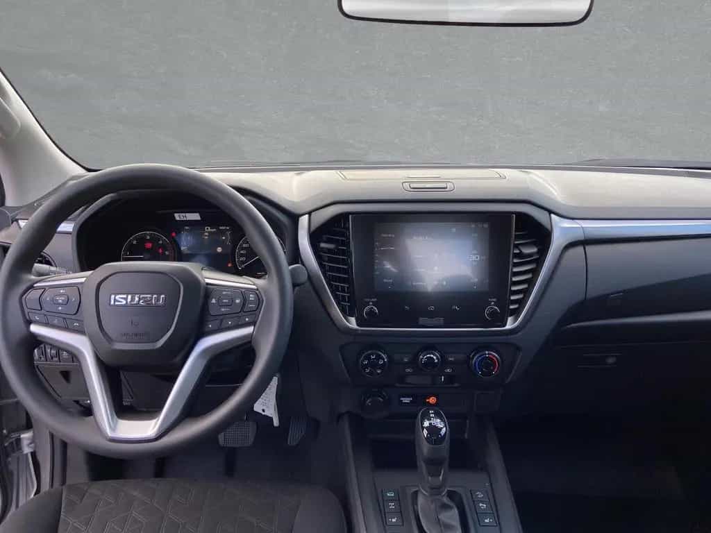 Isuzu D-Max Space Cab LS 4x4 #SHZ #KAMERA #PDC #SPERRD null-photo-6