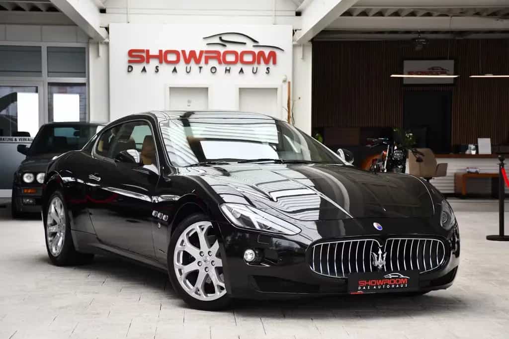 Maserati Granturismo 4.2 V8 Aut. Alcantara Dachhimmel 11/2014-photo-3