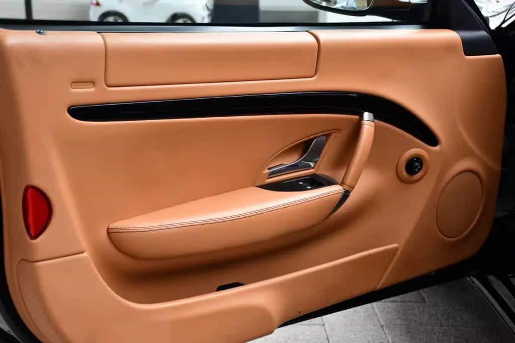 Maserati Granturismo 4.2 V8 Aut. Alcantara Dachhimmel 11/2014-photo-7
