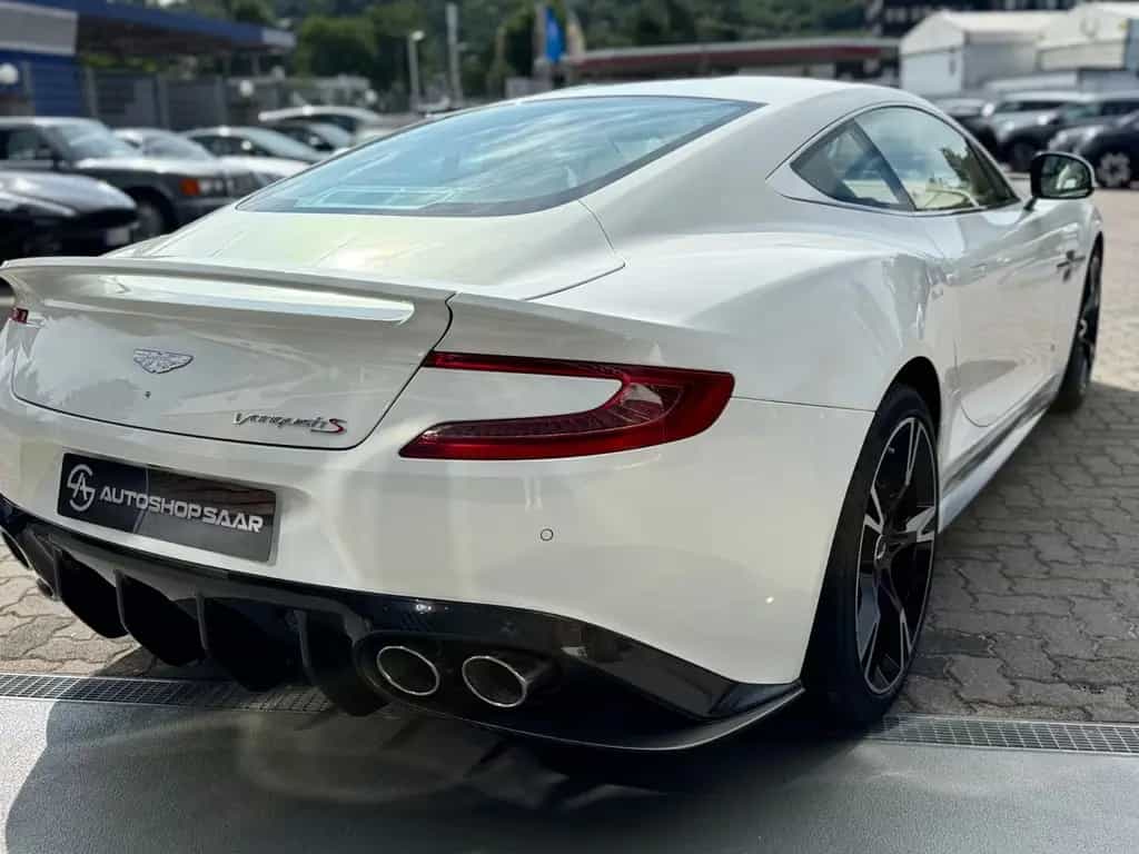 Aston Martin Vanquish S Pearl Edition 1 von 10 Sammlerstück 07/2018-photo-4