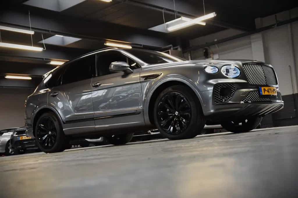 Bentley Bentayga 4.0 V8 4WD Autom. Voll. Org NL auto 05/2022-photo-17
